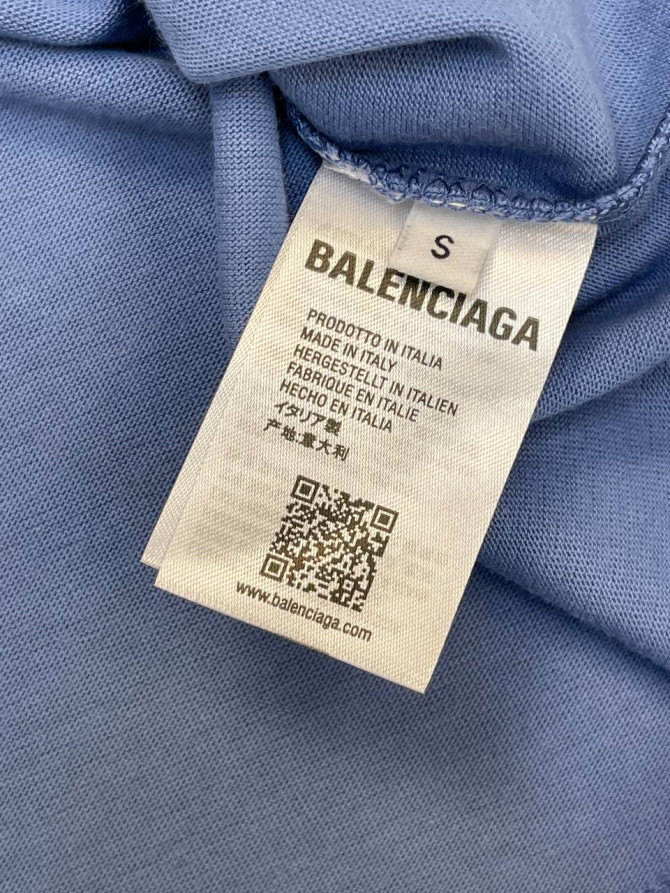 Футболка Balenciaga — изображение 8