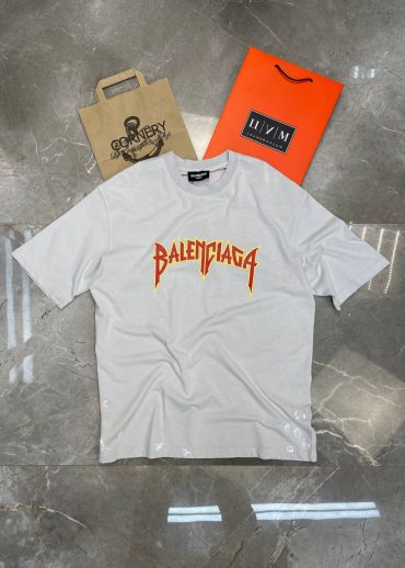 Футболка Balenciaga