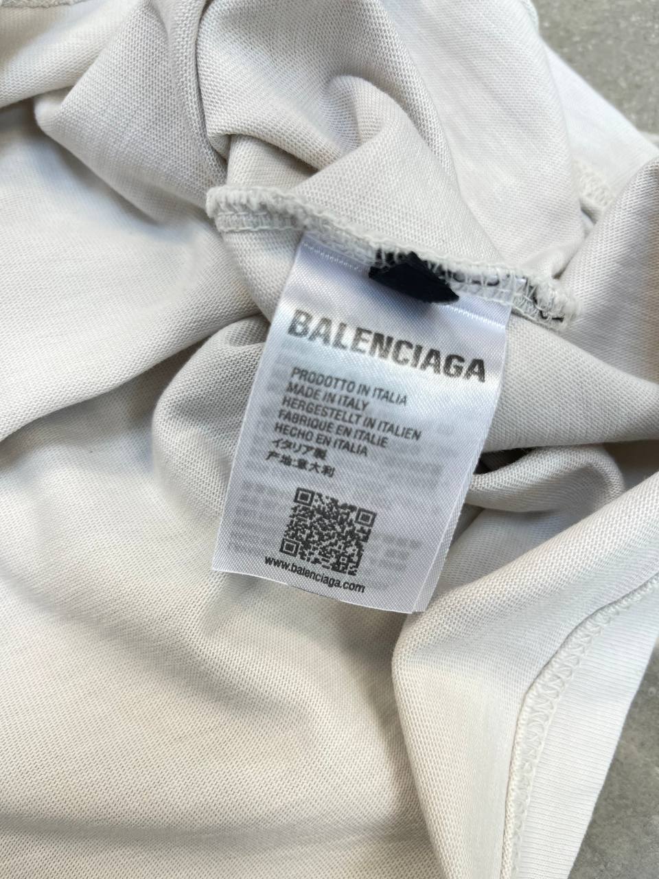 Футболка Balenciaga — фото 8