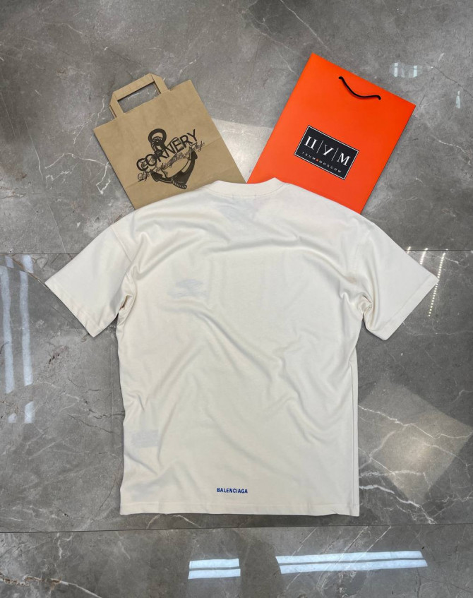 Футболка Balenciaga — изображение 2