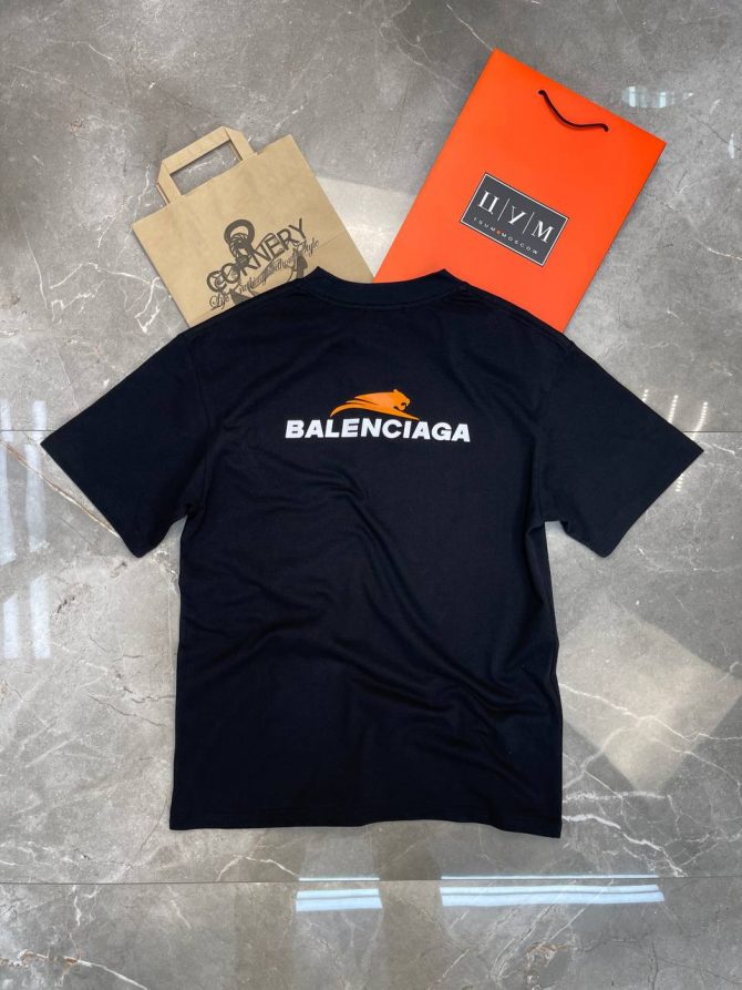 Футболка Balenciaga — изображение 3