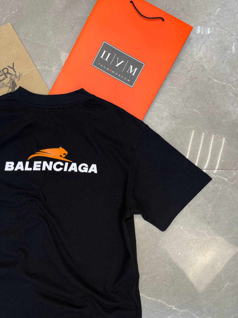 Футболка Balenciaga — фото 4