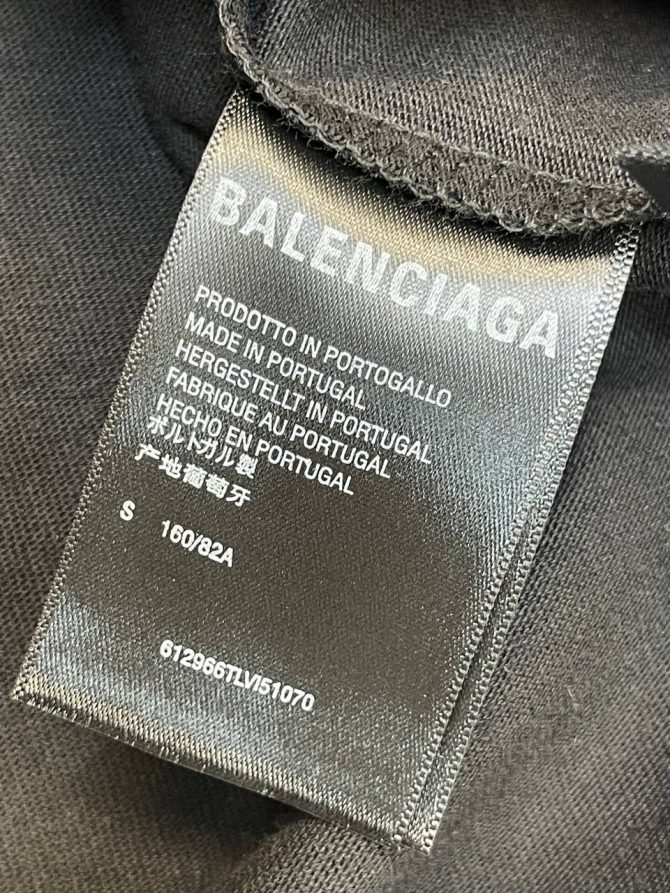 Футболка Balenciaga — изображение 6