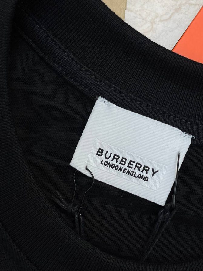 Футболка Burberry — изображение 7