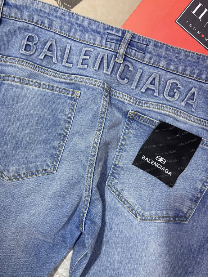 Джинсы Balenciaga — изображение 8