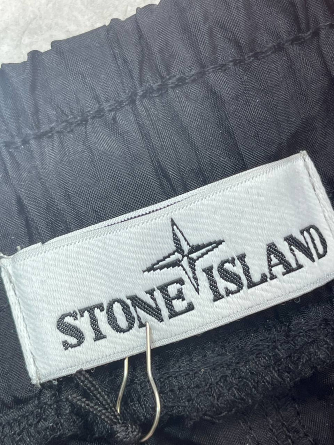 Шорты Stone Island — изображение 6