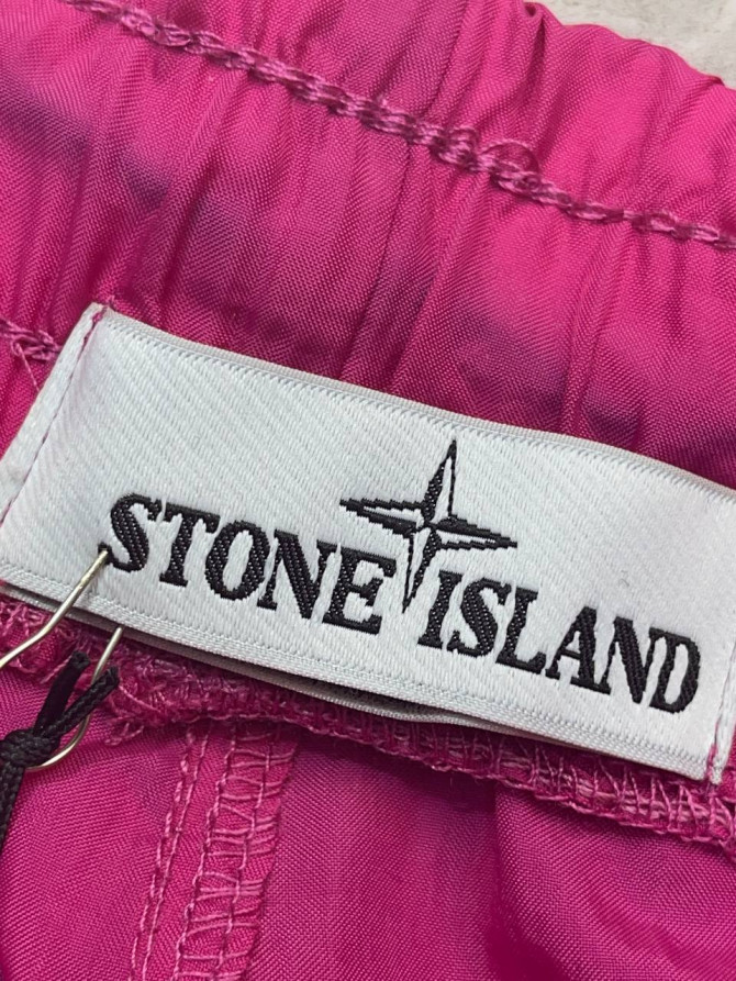 Шорты Stone Island — изображение 8