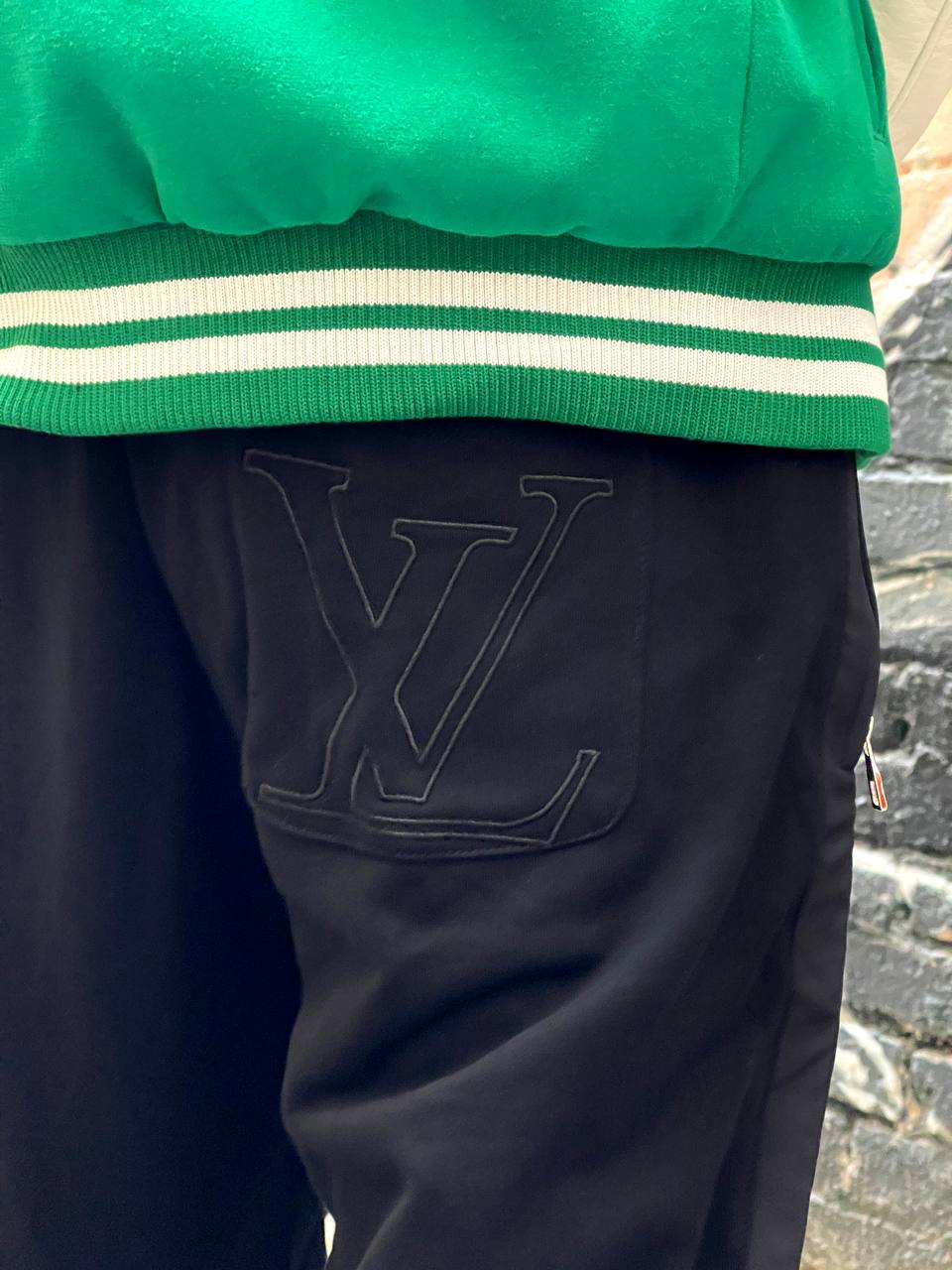 Штаны Louis Vuitton — фото 2