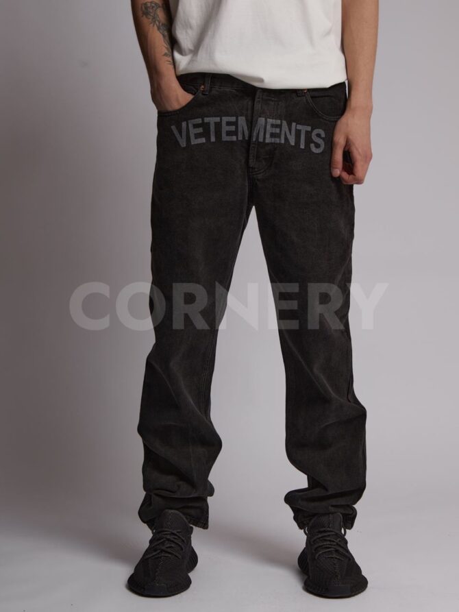 Джинсы Vetements