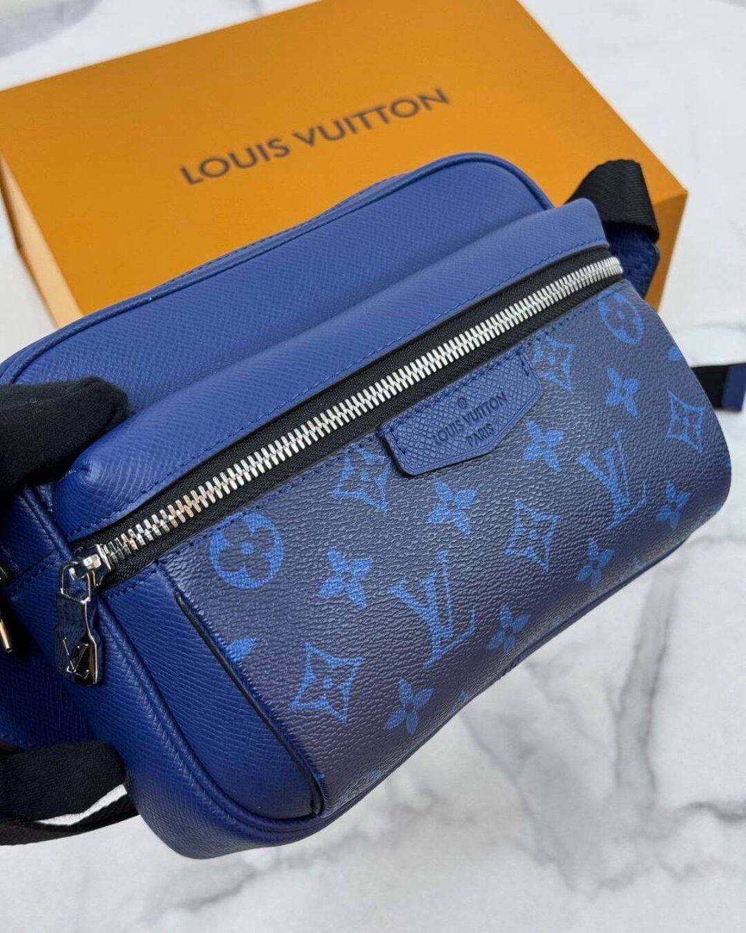 Сумка Louis Vuitton Outdoor Messenger Monogram Pacific Taiga Blue — изображение 7