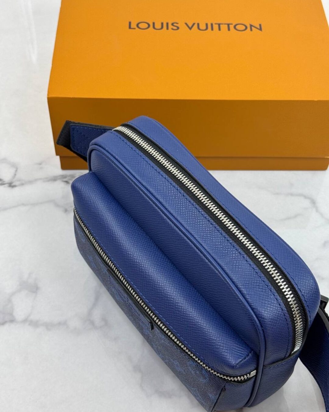 Сумка Louis Vuitton Outdoor Messenger Monogram Pacific Taiga Blue — изображение 8