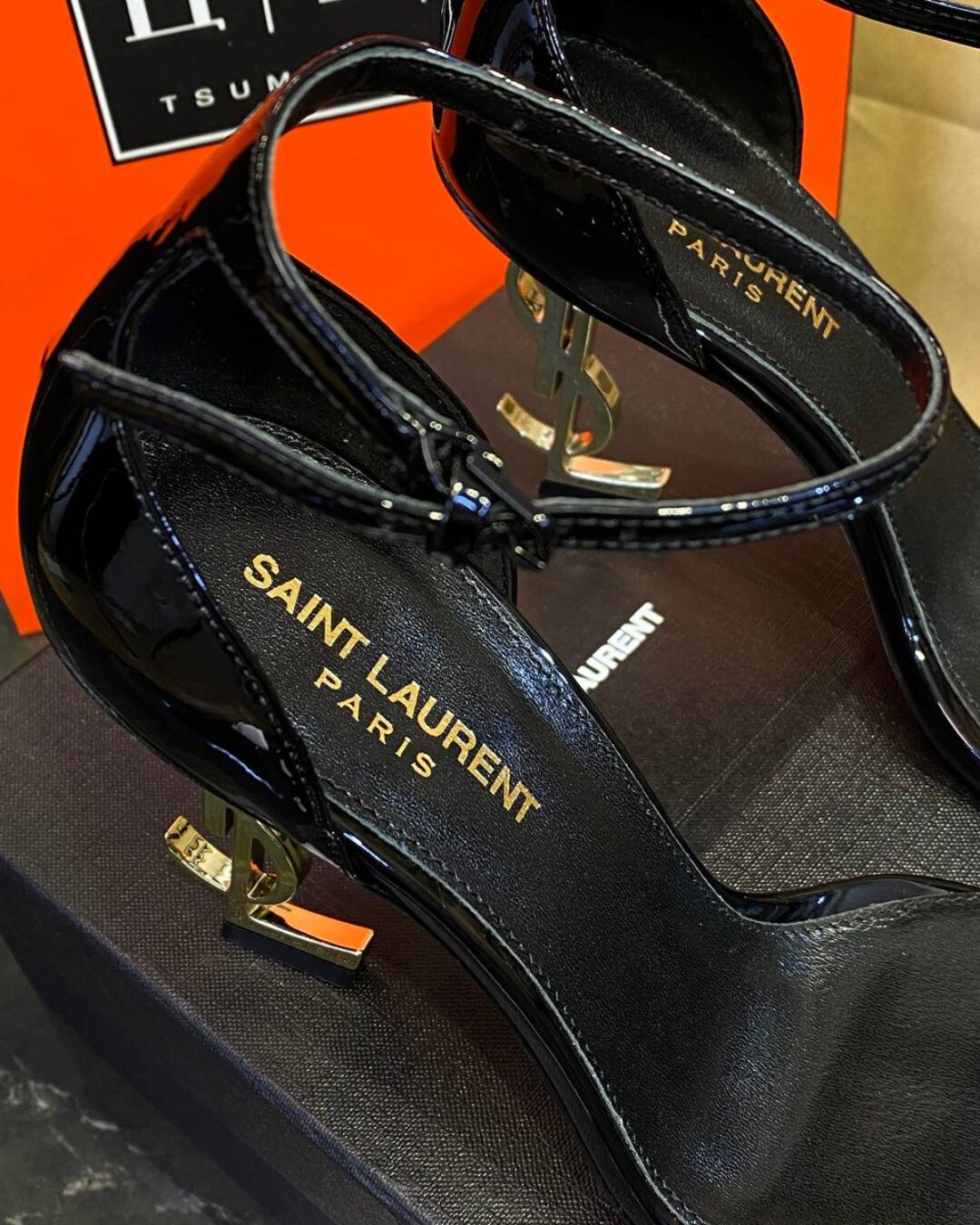 Туфли Yves Saint Laurent — изображение 4