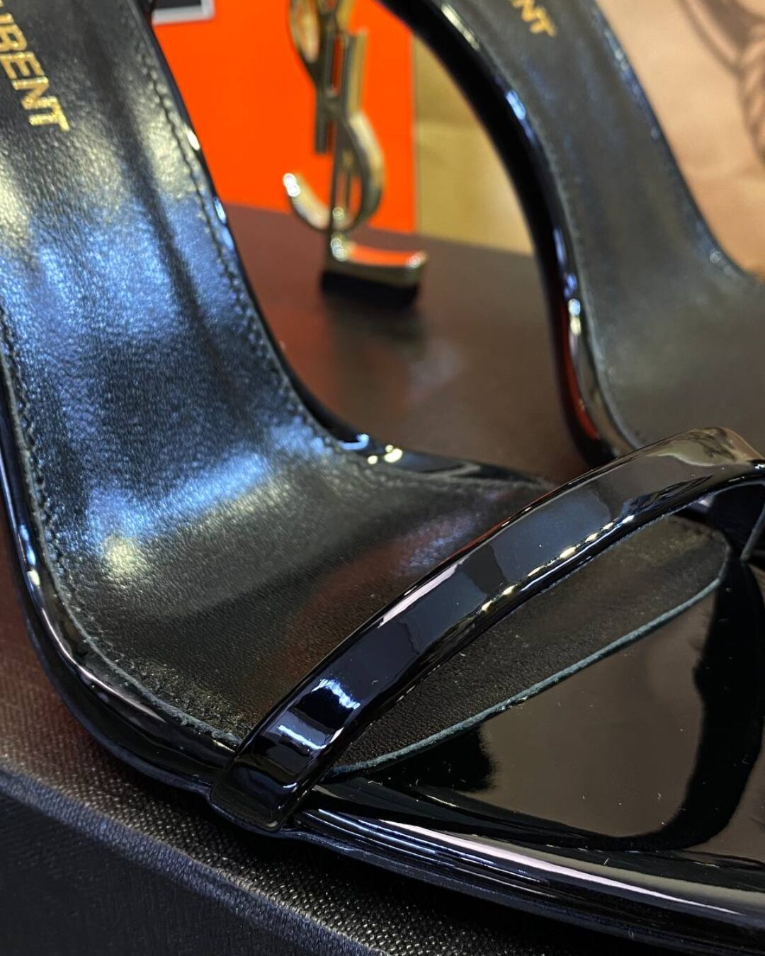 Туфли Yves Saint Laurent — изображение 8