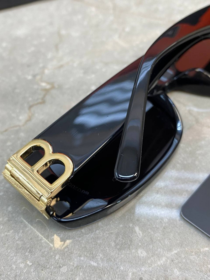 Очки Balenciaga — изображение 6