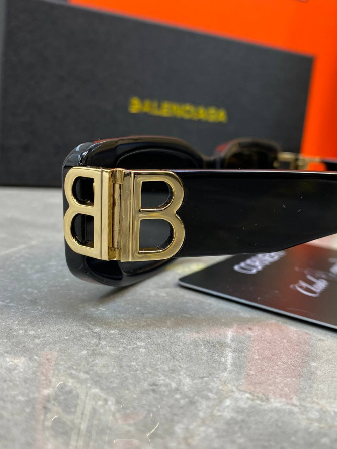 Очки Balenciaga — изображение 9
