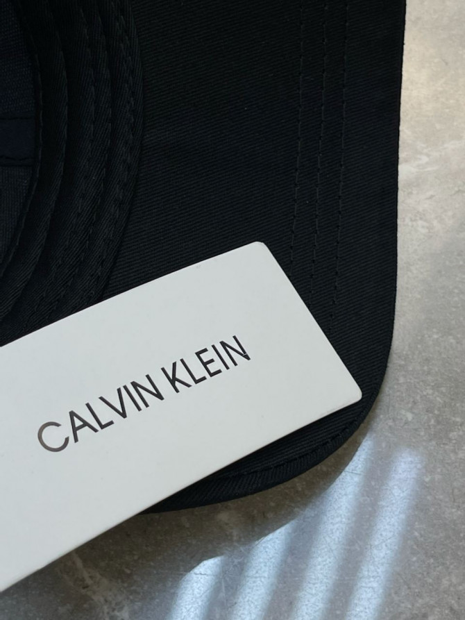 Кепка Calvin Klein — изображение 5