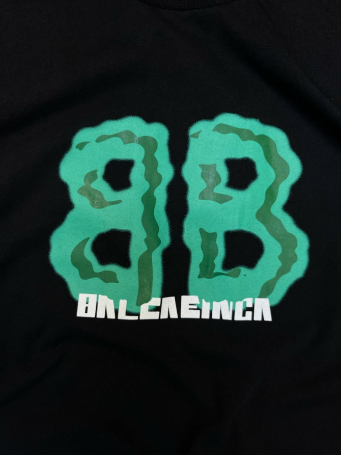 Футболка Balenciaga — изображение 3