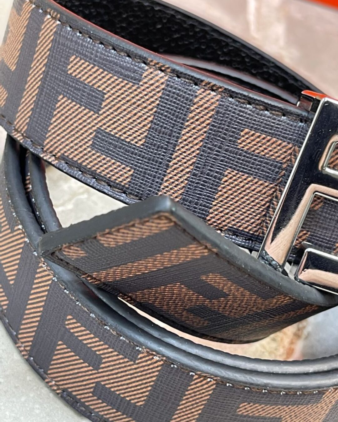 Ремень Fendi — изображение 7