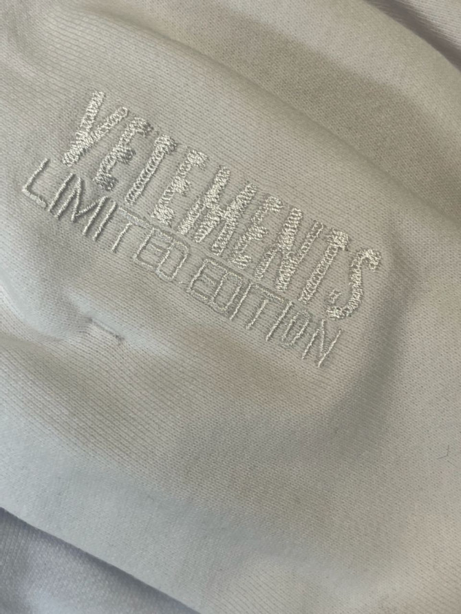 Худи Vetements — изображение 4