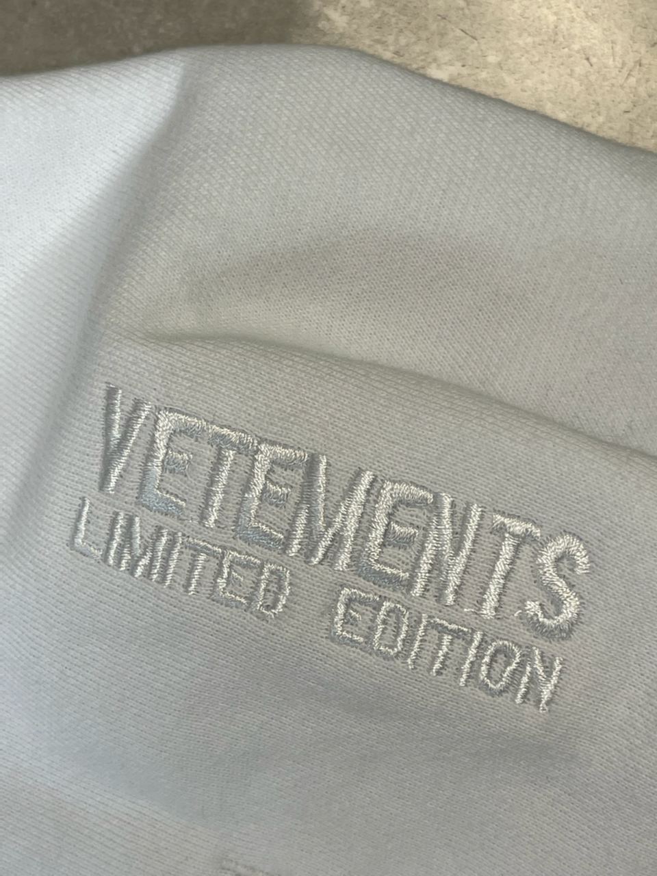 Худи Vetements — фото 4