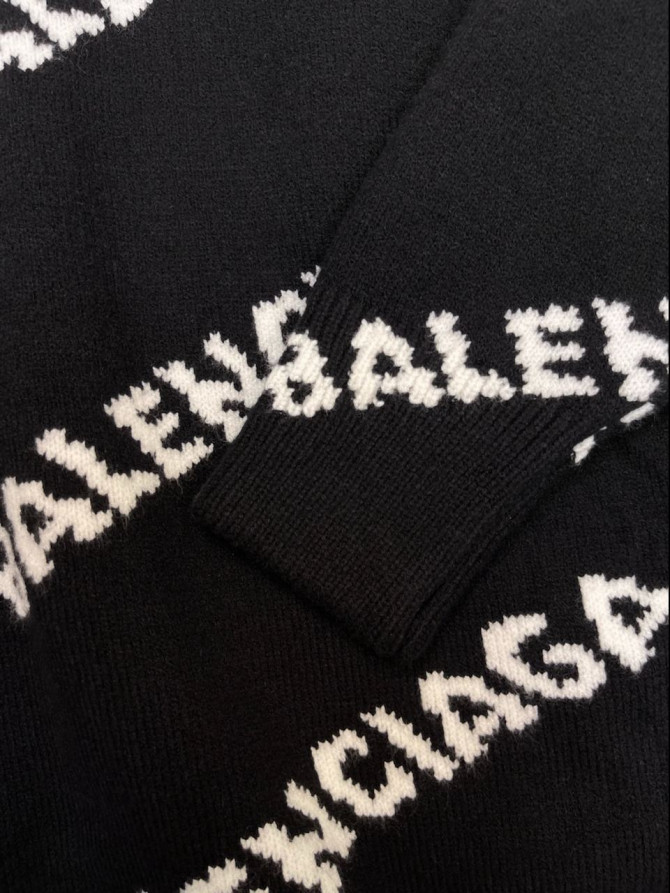 Свитер Balenciaga — изображение 5