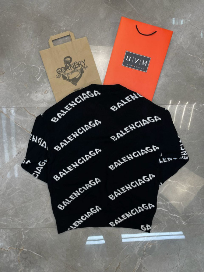 Свитер Balenciaga — изображение 7