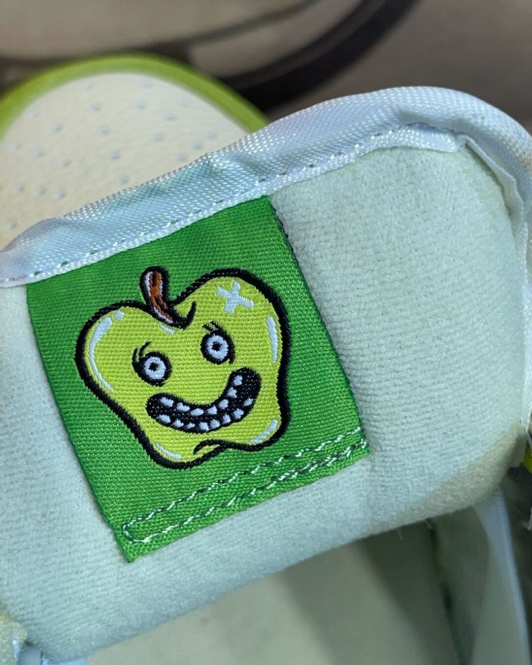 Кеды Nike SB Dunk Low Green Apple — изображение 4
