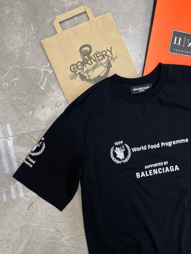 Футболка Balenciaga — изображение 3