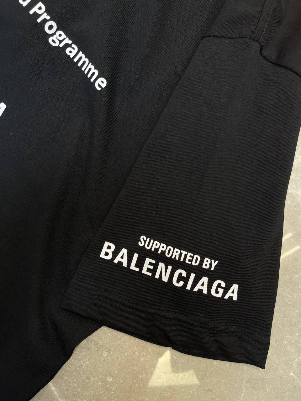 Футболка Balenciaga — фото 4