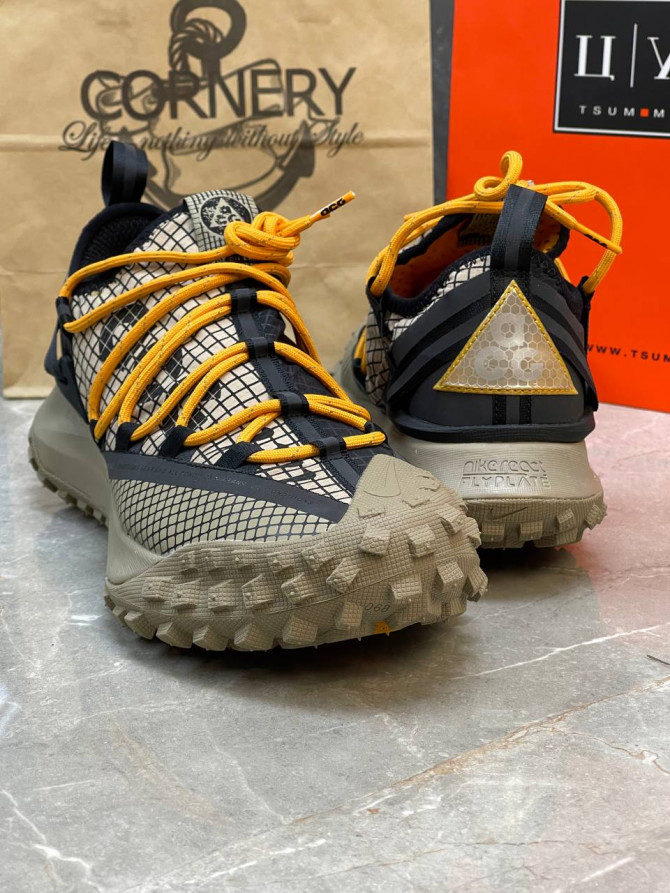 Кроссовки Nike ACG Mountain Fly Low Fossil Stone Black — изображение 8