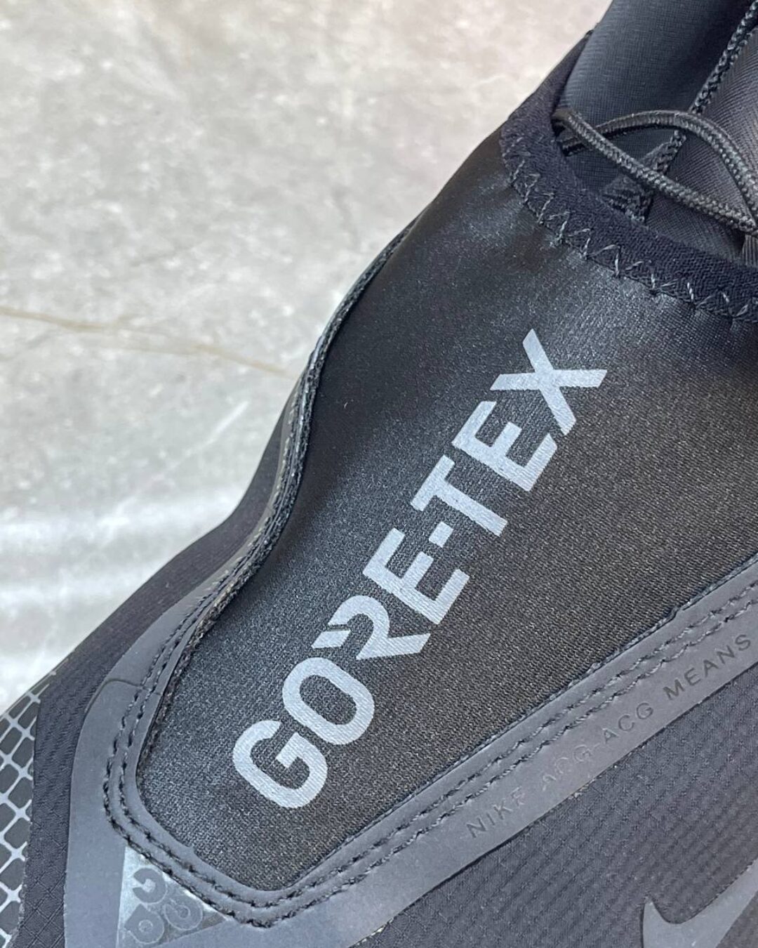 Кроссовки Nike ACG Mountain Fly Gore-Tex — изображение 4
