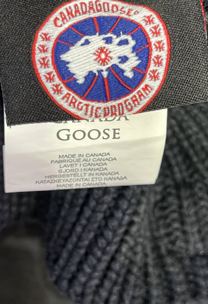 Шапка Canada Goose — изображение 9