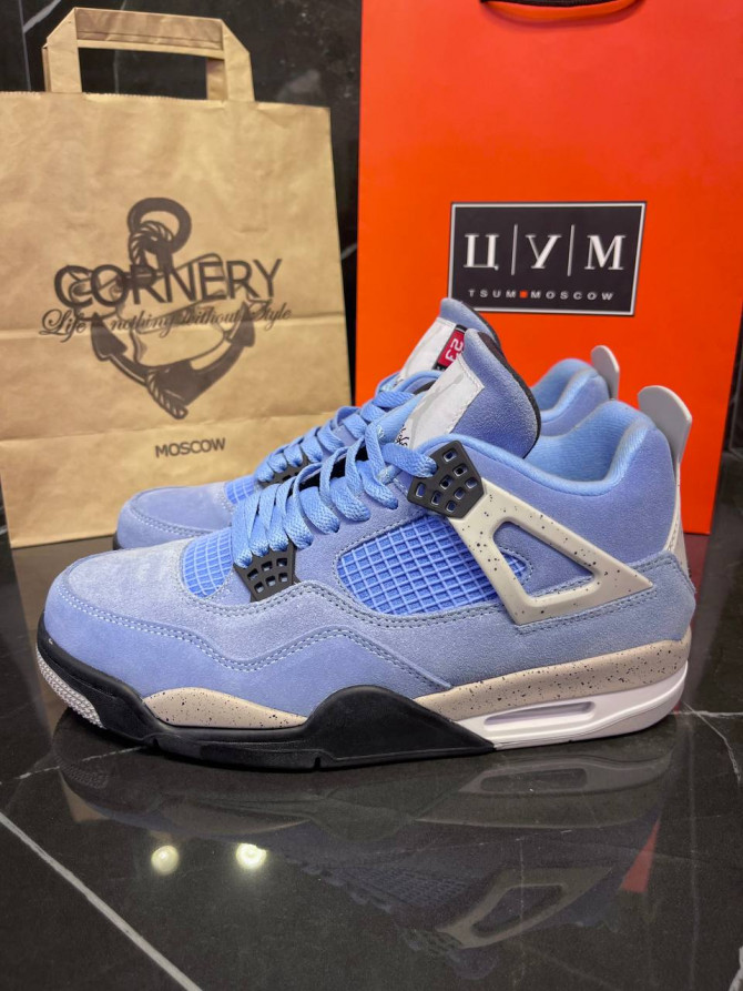 Кроссовки Nike Air Jordan 4 Retro 4 Retro University Blue — изображение 2