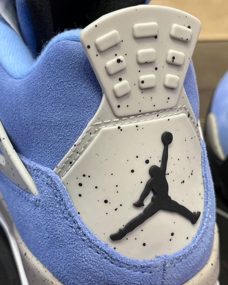 Кроссовки Nike Air Jordan 4 Retro 4 Retro University Blue — фото 5