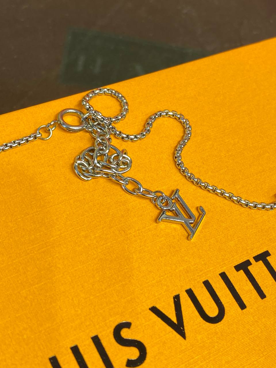 Цепочка Louis Vuitton — фото 3