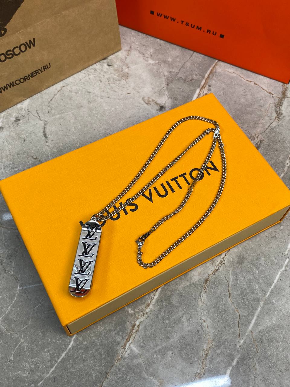 Цепочка Louis Vuitton