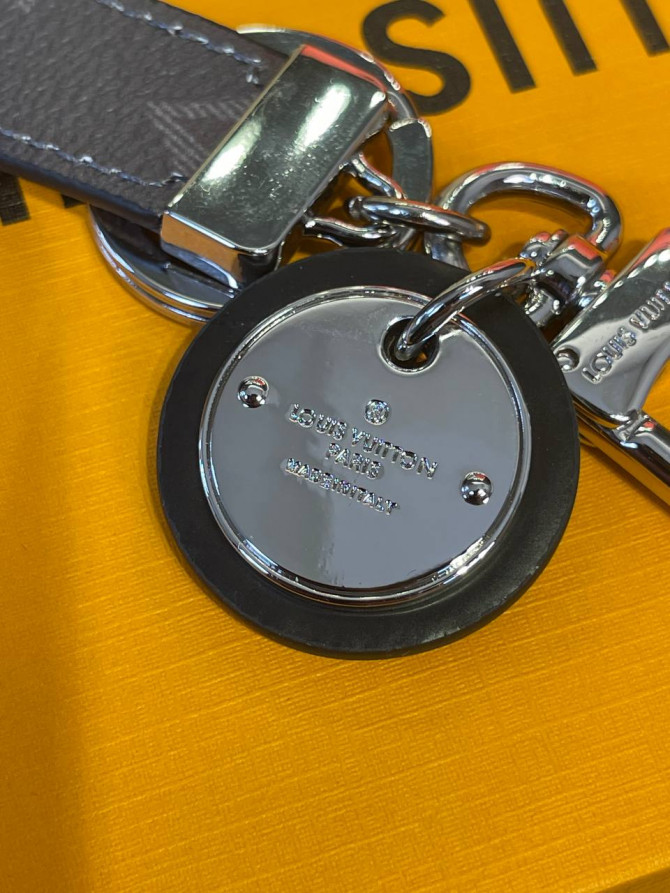 Брелок Louis Vuitton — изображение 9