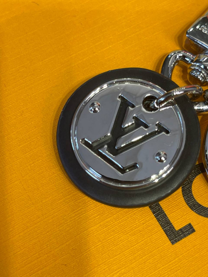 Брелок Louis Vuitton — изображение 3