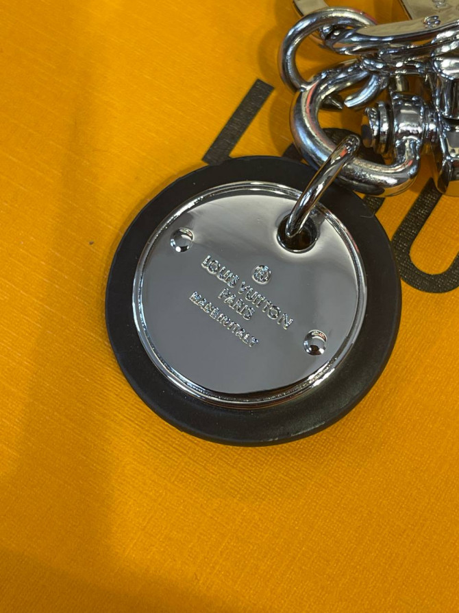 Брелок Louis Vuitton — изображение 7