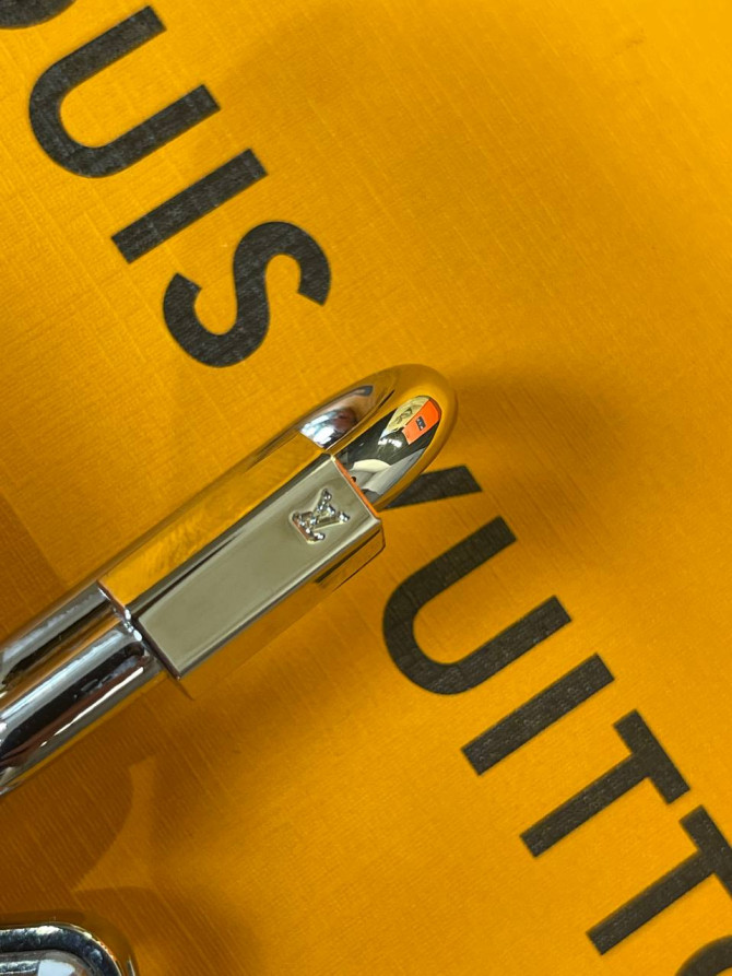 Картхолдер Louis Vuitton — изображение 7