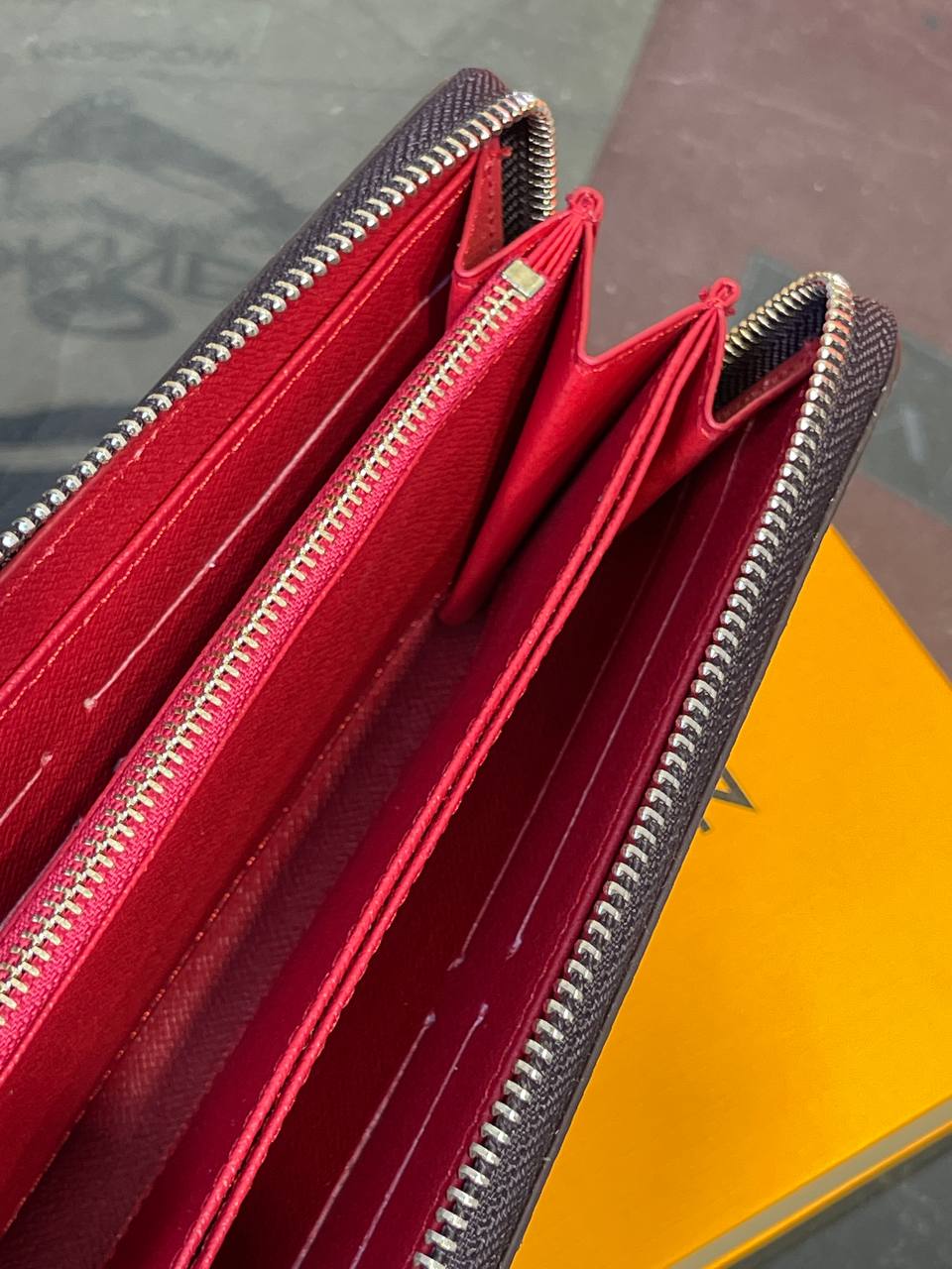 Портмоне Louis Vuitton — фото 7