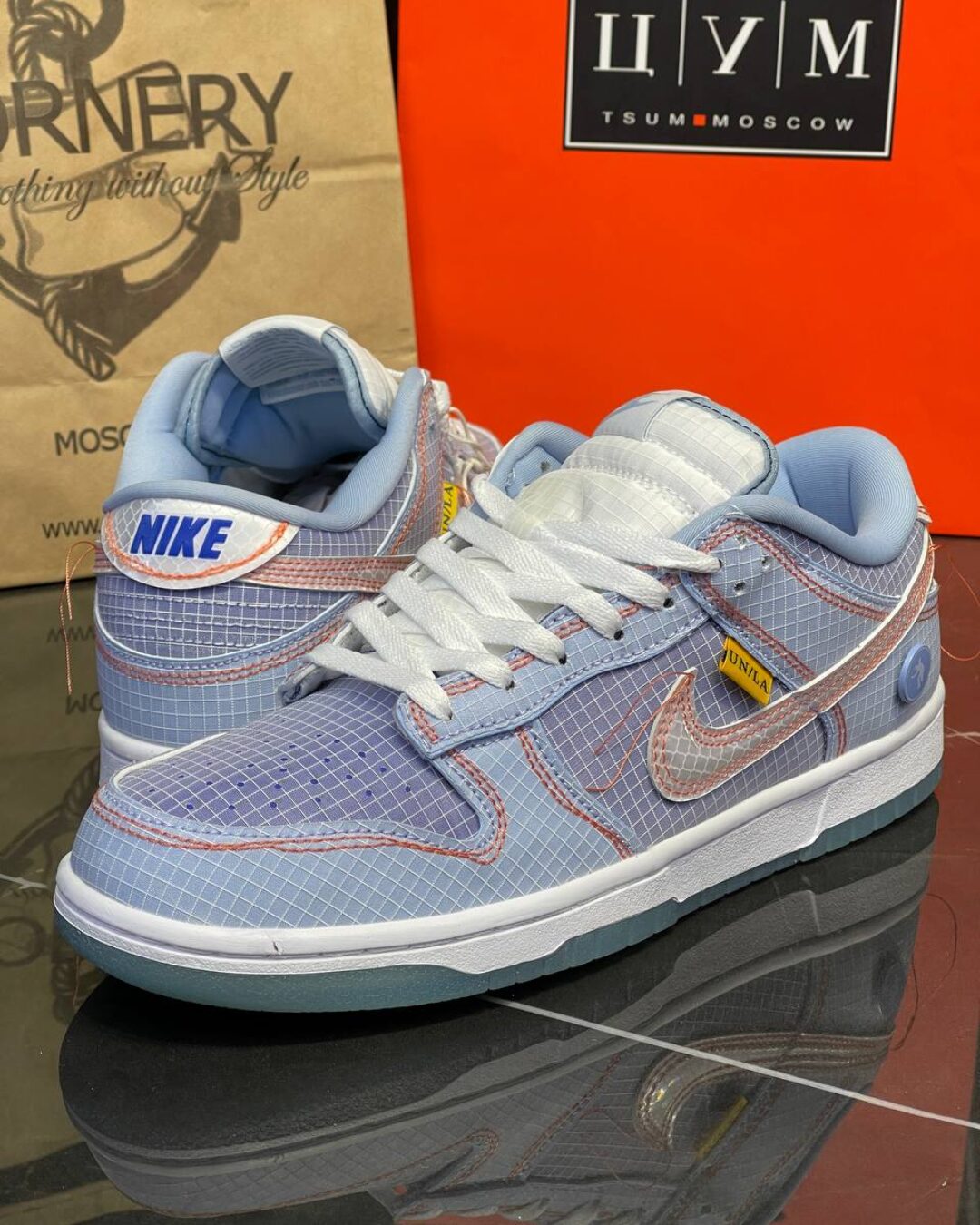Кеды Nike Dunk Low Union Passport Pack Argon — изображение 4