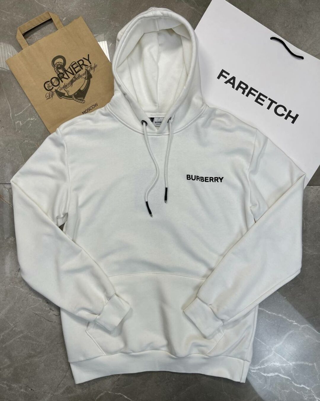 Худи Burberry