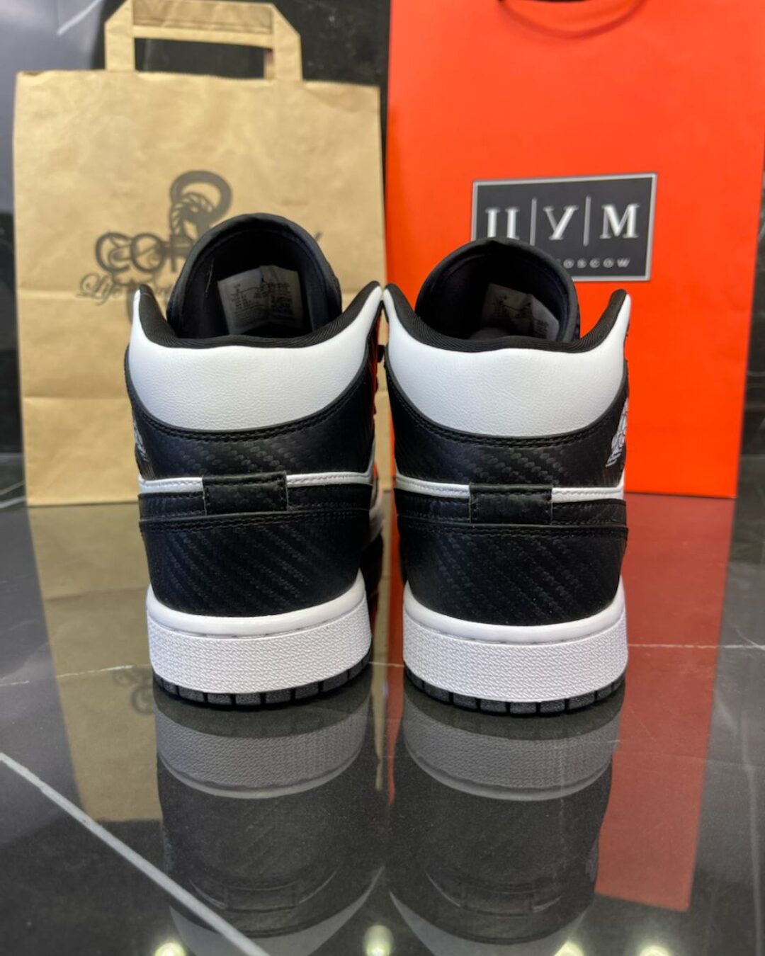 Кроссовки Nike Air Jordan 1 Mid Carbon Fiber All-Star — изображение 6