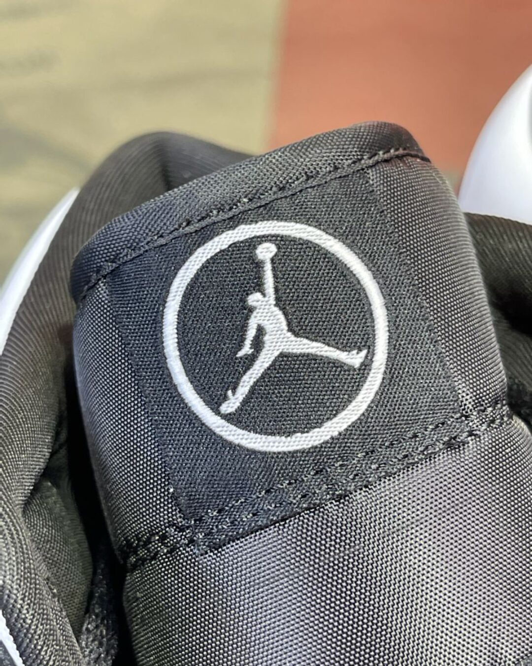 Кроссовки Nike Air Jordan 1 Mid Carbon Fiber All-Star — изображение 5
