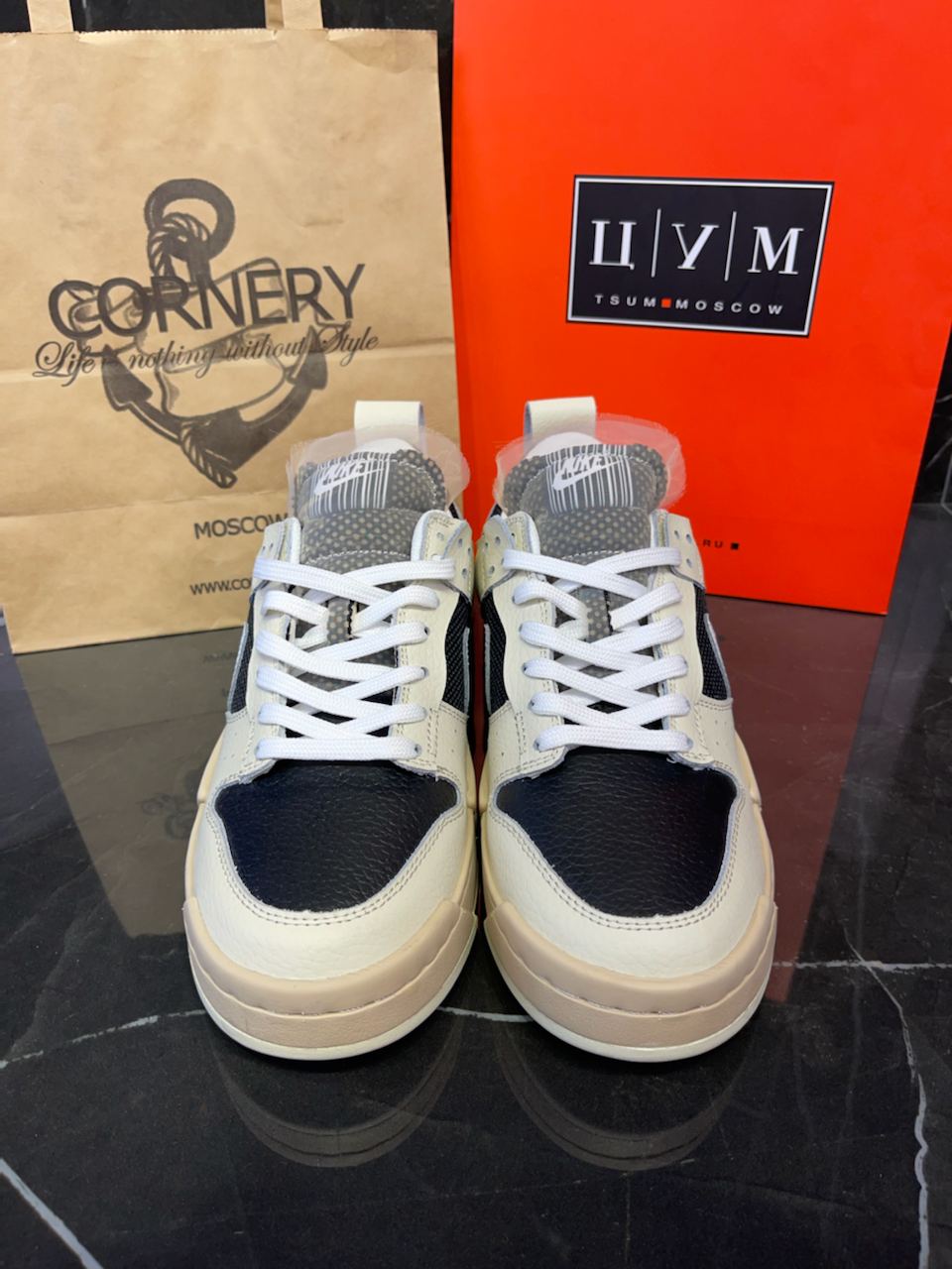 Кеды Nike Wmns Dunk Low Disrupt Ivory Black — фото 1