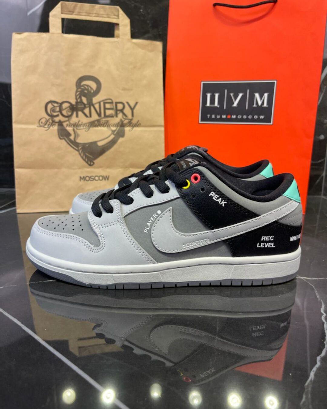 Кеды Nike SB Dunk Low VX1000 — изображение 3