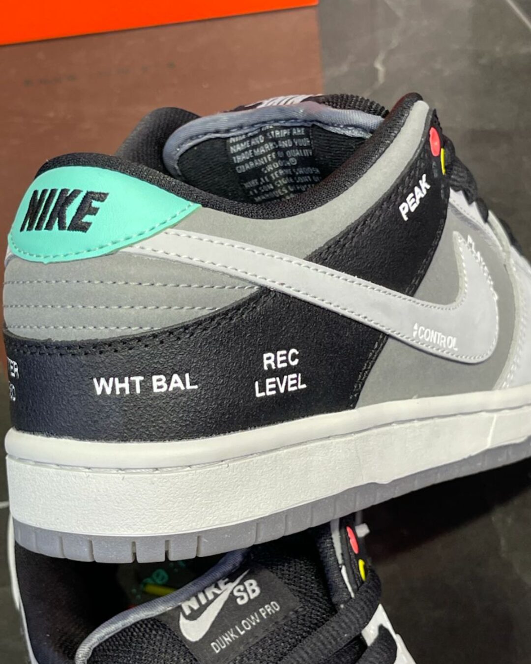 Кеды Nike SB Dunk Low VX1000 — изображение 7