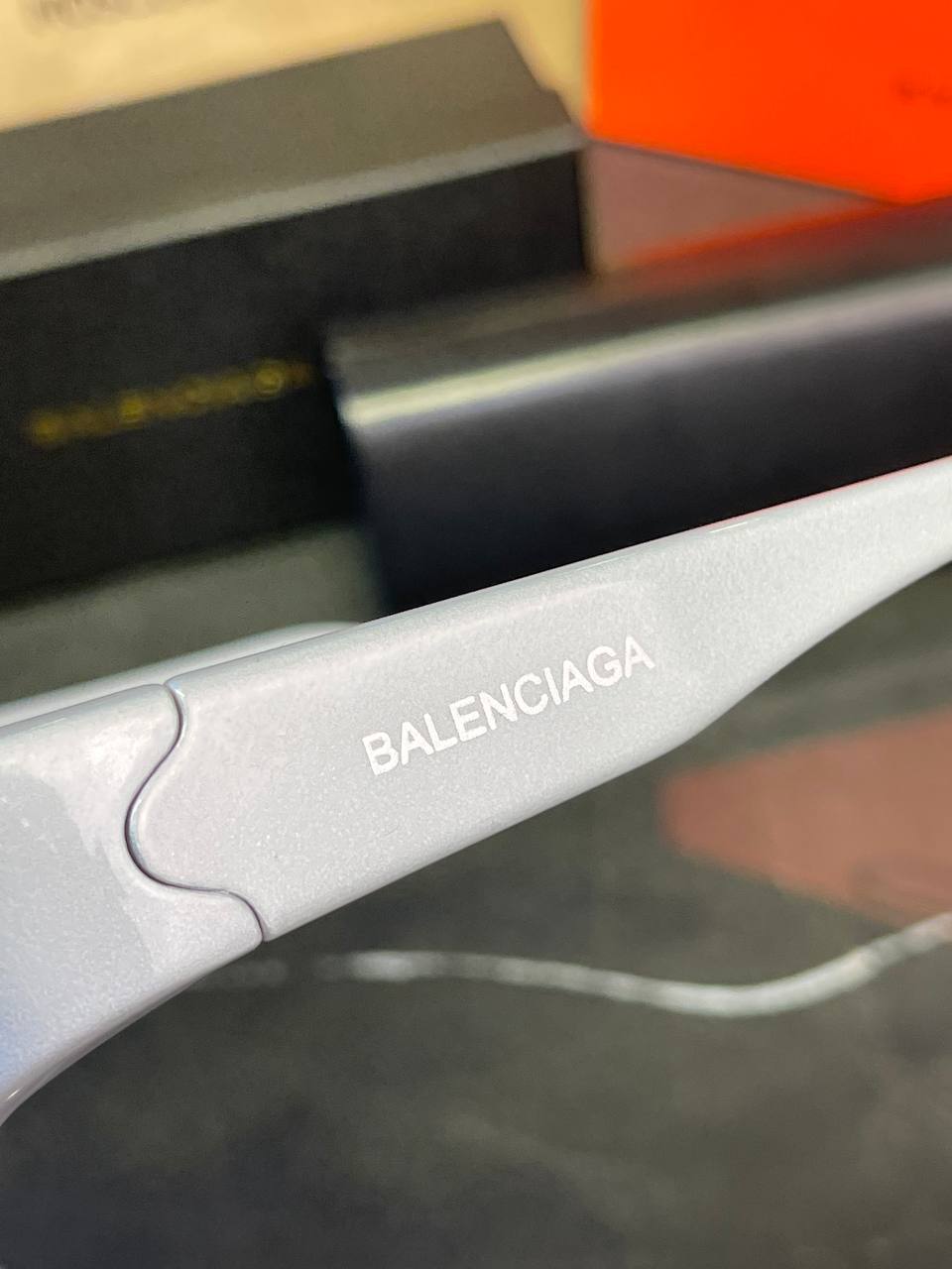 Очки Balenciaga — фото 6