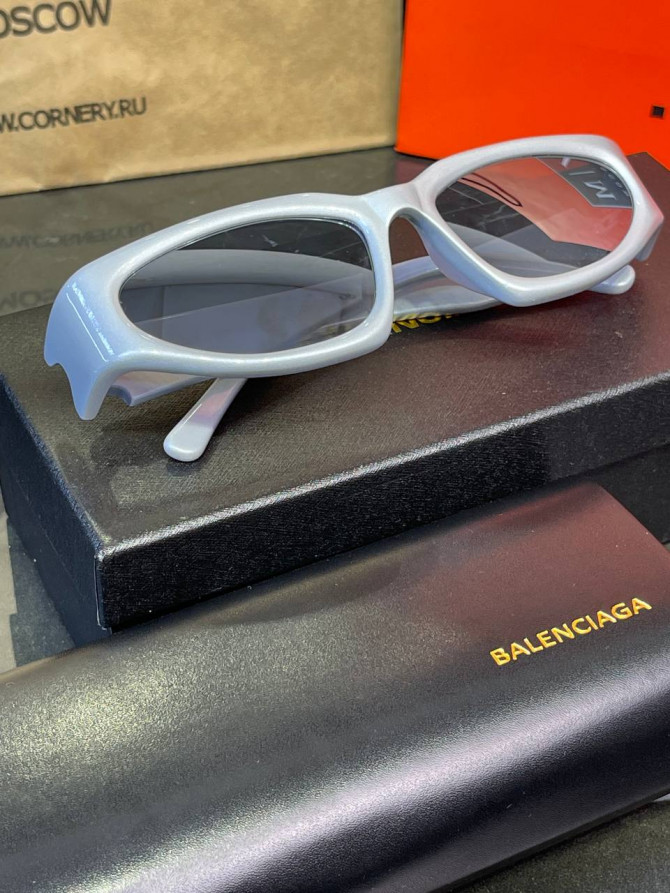 Очки Balenciaga — изображение 8